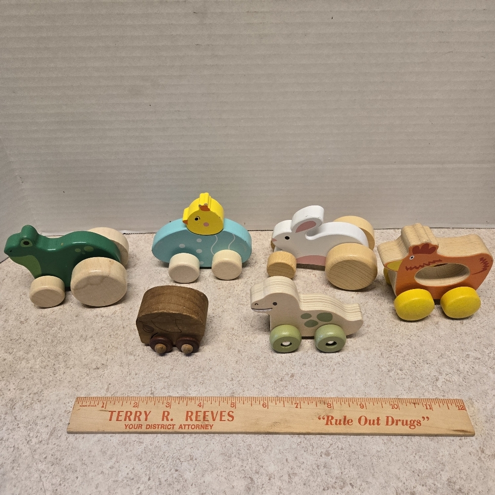 Wooden Rolling Animal Shaped Toys Lot Of 6